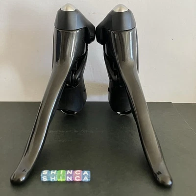 Shimano 105 ST-5600 2/3 x 10s L+R Shifters(see video)  Brake Levers Black - Image 1 of 4