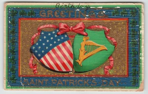 Cartolina in rilievo 1912 giorno di San Patrizio con arpa e bandiera americana - Foto 1 di 2