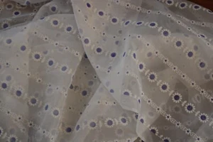Vtg Flocked Purple & White Flowers Sheer Fabric 2+ Yds x 44" Wide CottageCore - Picture 1 of 6