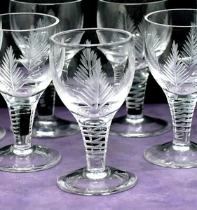 7 x Stuart Crystal WOODCHESTER Fern Liqueur Shot Glasses - England vintage. - Picture 1 of 5