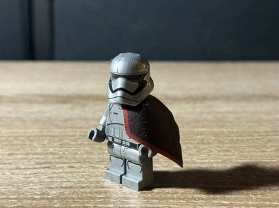 LEGO Star Wars Capitana Phasma Minifigura sw0684 75103 Transportador Primer Orden Foto 1 de 3
