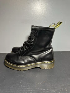Doc Martens 1460 Women's Smooth Leather Lace Up Boots Size 6 AW004 GV10T - Picture 1 of 8