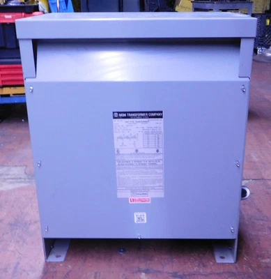 TRANSFORMADOR MGM 45KVA HT45A3B2-D16 480V 208Y/120V 3 TIPO HT CLASE AA Foto 1 de 4