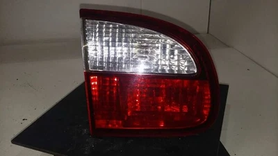 PILOTO TRASERO IZQUIERDO INTERIOR / INTERIOR / 614389 PARA DAEWOO LANOS COOL Foto 1 de 2