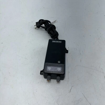 Insertador de alimentación TV vía satélite modelo: P121R2-16 usado 21V 1.2A Foto 1 de 4