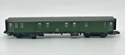 Coche de pasajeros Roco DB 11265 verde escala N sin caja Foto 1 de 4