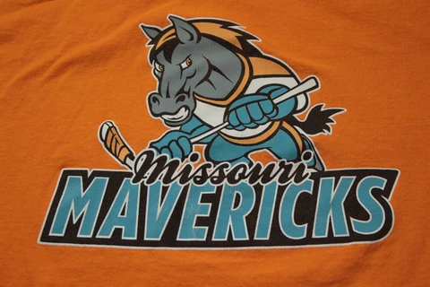 Missouri Mavericks T-Shirt Minor League Hockey Kansas City CHL Shirt Cover