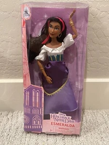 Neu in versiegelter Verpackung Disney Store Esmeralda klassische Puppe Der Glöckner von Notre Dame - 11 1/2 Zoll - Bild 1 von 2