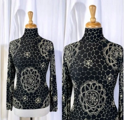 Top Negro Transparente Cuello Alto Gótico Oscuro Romance Fairycore Mandala Flor Talla Grande Foto 1 de 4