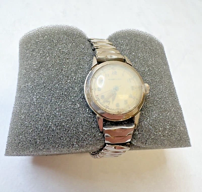 Reloj Hamilton vintage para mujer y mujer en una pulsera JB Champion piezas o reparación Foto 1 de 4