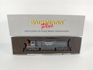 HO Bachmann Plus EMD SD45 Bloody Nose Southern Pacific Diesel 8937 - Picture 1 of 7