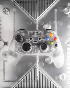 Retro Fighters Hunter Wireless Controller Crystal - Brand New -Xbox, Switch, PC - Picture 1 of 5