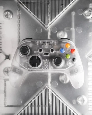 Retro Fighters Hunter Wireless Controller Crystal - Brand New -Xbox, Switch, PC - Image 1 of 4