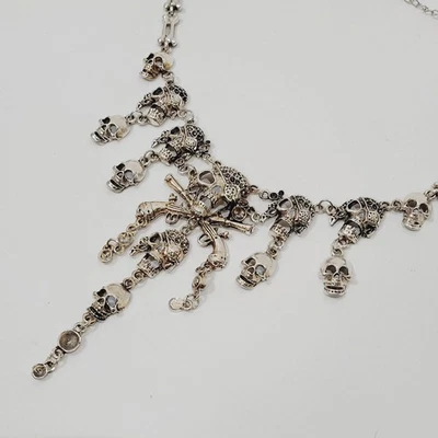 Betsey Johnson SKULLS PIRATE CROSSED PISTOLS SILVER NECKLACE Statement Choker - Image 1 of 4