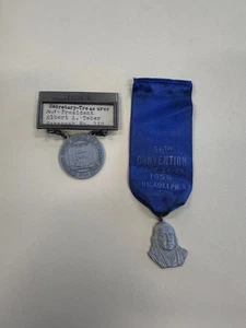 1956 IPP&AU Convention Badge & Ribbon – Philadelphia – Whitehead & Hoag - Picture 1 of 13