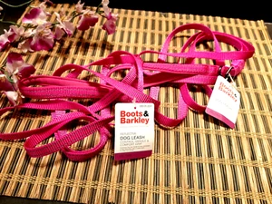 2x Boots & Barkley Comfort Reflective Dog Leash Comfort Grip 5 ft Fuchsia Purple - Picture 1 of 3