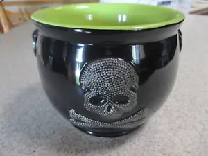 NEW- Yankee Candle Halloween Raven Night Skull Black Cauldron Jar Holder Candy - Picture 1 of 3