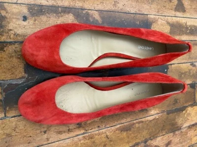 Lands End Womens Size 8, Block Heel Suede Pump, Red - Image 1 of 4