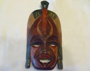 10" Carved Wood AFRICAN Warrior CEREMONIAL MASK Wall Plaque W/ LABEL Kenya   - Picture 1 of 4