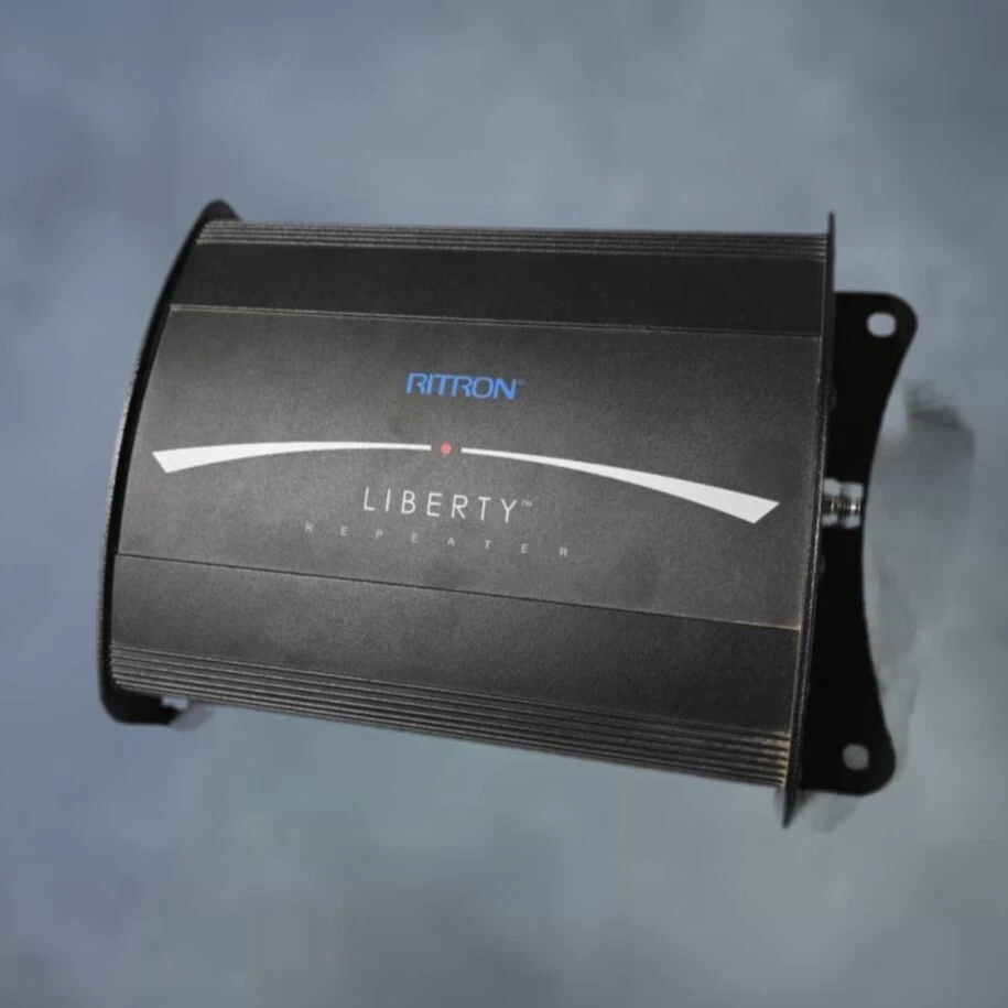 Ritron Liberty RLR-465-N UHF Analog 5 watt Repeater - Image 1 of 4