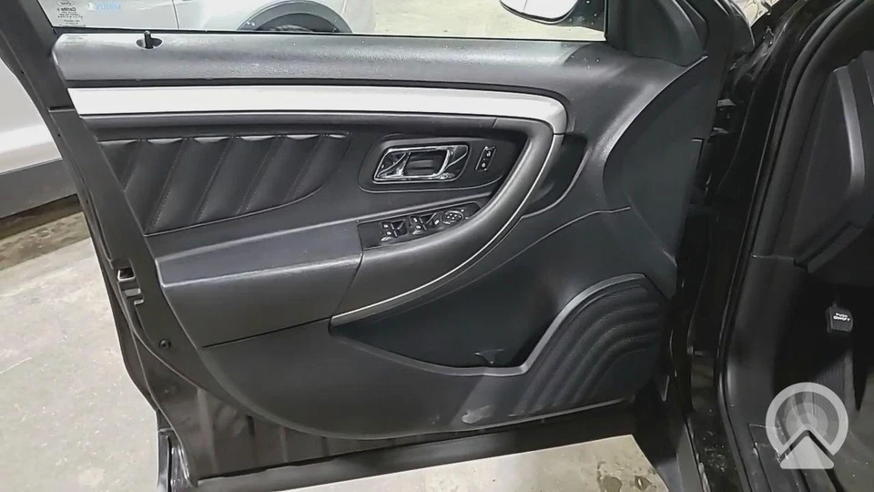Painel de acabamento interno da porta da frente do motorista Ford Taurus LH 2013-2019 carvão-MW afiado - Imagem 1 de 1