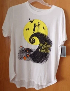 Nightmare Before Christmas ~ Halloween T-Shirt ~ Junior Größen ~ NEU mit Etikett - Bild 1 von 2
