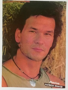 Póster de doble cara de revista griega Patrick Swayze / George Michael años 80 - Imagen 1 de 2