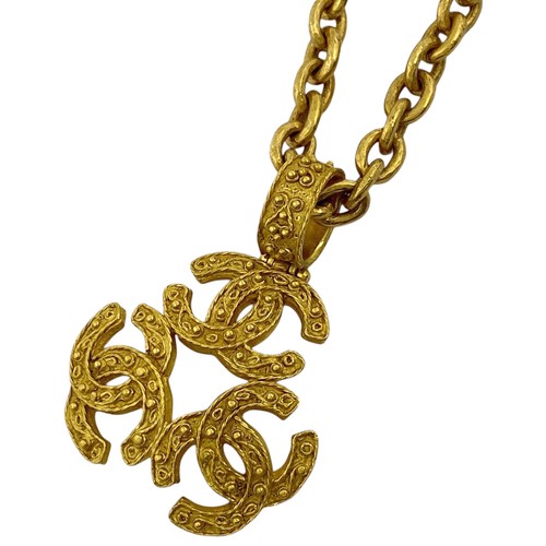 CHANEL (Interlocking) Collana Catena Logo CC Tripla (Incastro) Logo CC...