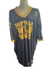 Buffalo Wild Wings Mitarbeiter Uniform Trikot Shirt #82 Unisex Größe 3X grau gelb - Bild 1 von 9