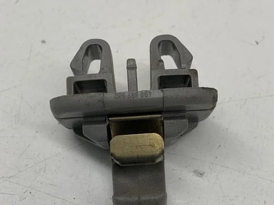 Soporte parasol Audi A6 S6 C5 4B 2001 4B0857562 DRA29829 Foto 1 de 3