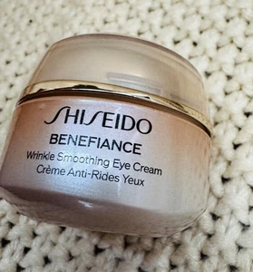 Shiseido Ginza Tokyo Benefiance Wrinkle Smoothing Eye Cream 15ml / 0.51oz - NWOB - Picture 1 of 4