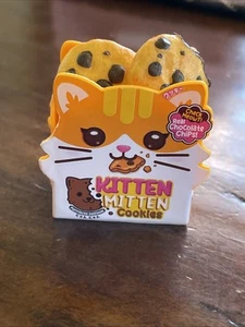 Kitten Mitten Cookies ZURU Mini Brands Kawaii - Picture 1 of 1