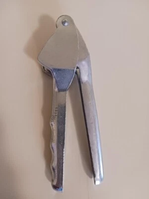 Винтажный пресс для чеснока сделано в Тайване - Изображение 1 из 4