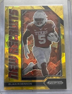 Tarjeta de fútbol americano Bijan Robinson2023 Prizm Draft Picks Gold Ice nuevos reclutas #NR-3 - Imagen 1 de 2