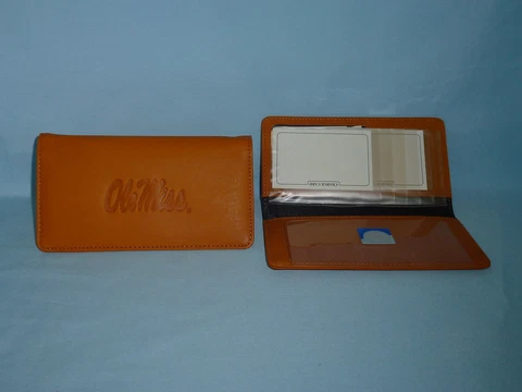 OLE MISS Mississippi REBELS   Leather Checkbook   NEW   tan + Cover