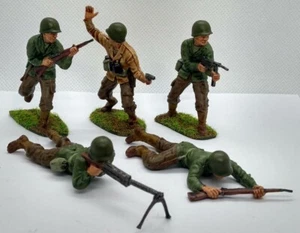 Airfix 1/32 Scale WWII 5x Painted American Infantry Textured Grass Base AI004 - Picture 1 of 3
