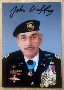 JOHN DUFFY, 100% AUTHENTISCHES HANDSIGNIERTES FOTO, MILITÄRLEGENDE, WOW! - Bild 1 von 1