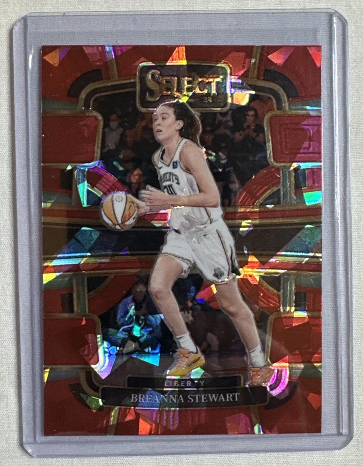 2024 Panini Select WNBA Breanna Stewart #13 Concourse Red Cracked Ice Prizm SP - Image 1 of 2