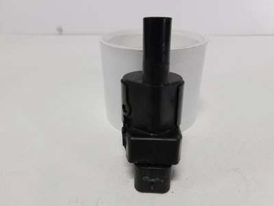 07-13 GMC Sierra 1500 Ignition Coil OEM LKQ - Изображение 1 из 4