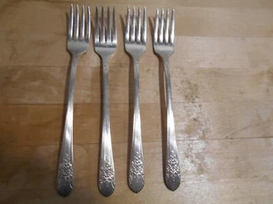 4 Rogers 1935 SILVER MIST / MARIGOLD Pattern Grille Forks Silverplate  7238 - Picture 1 of 3