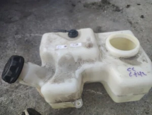 cub cadet xt1 lt42 efi fuel tank 951-05518C - Picture 1 of 3