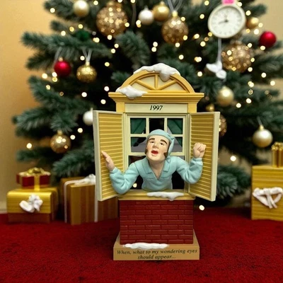 Away to the Window 1997 KOCC Hallmark Ornament Noche Antes de Navidad 1997 De colección Foto 1 de 4
