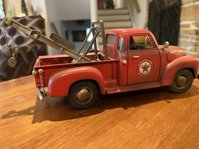 Chevrolet Pick Up Texaco 1953 Mira Solido servicio de carretera 1:18 rojo fundido a presión Foto 1 de 4
