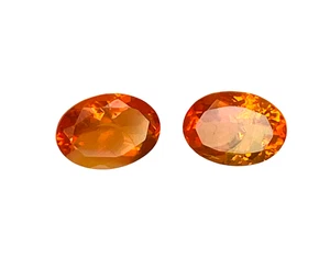 1.110CTS ORANGE RED NATURAL FIRE OPAL OVAL 2 PCS GEMSTONES SEE VIDEO - Picture 1 of 2