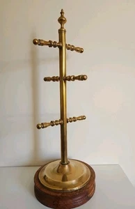 Vintage BRASS 6 CUP/ MUG TREE Holder on wooden base - Farmhouse Kitchen Cottage - Picture 1 of 6