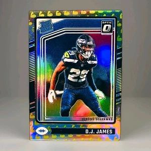 2024 Donruss Optic - D.J. JAMES RATED ROOKIE FLEX EMOJI - SSP /149 SEATTLE - Picture 1 of 5