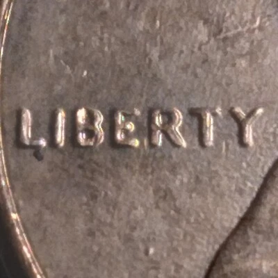 2011 P Lincoln Shield Cent DDO #1 - Image 1 of 4