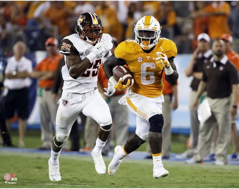 Alvin Kamara Tennessee Volunteers Unsigned Running 11" x 14" Photo - Fanatics Cover