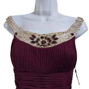Adrianna Papell Kleid Gr. 4 Burgund Schmuck Illusion Mieder Etui Weihnachten - Bild 1 von 15