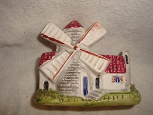 1973 VINTAGE COLLECTIBLE MADE IN ITALY,  CERAMIC HOLLAND WINDMILL 006 - Picture 1 of 2